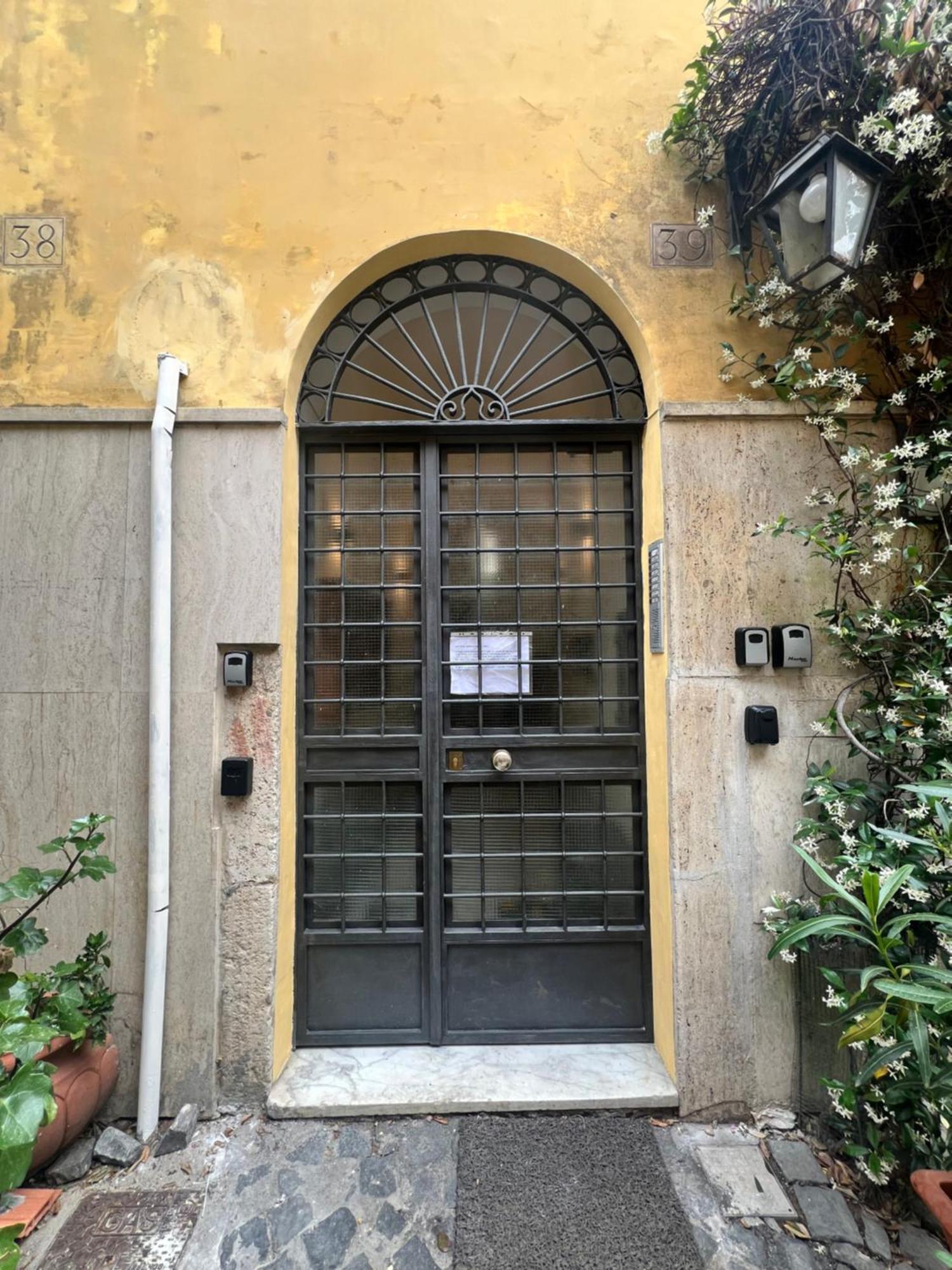 Trastevere Al Leopardo Roma Eksteriør bilde